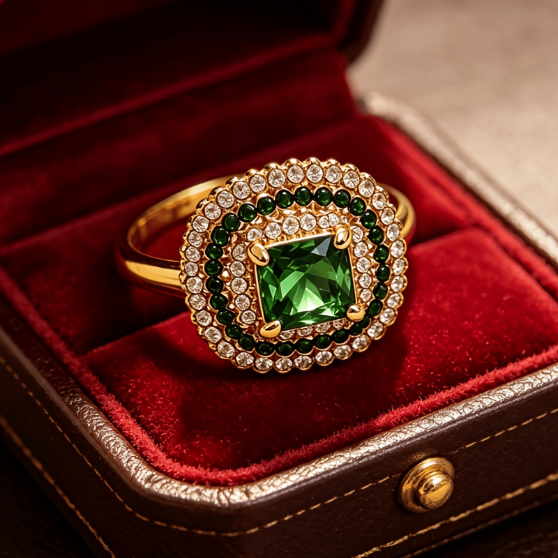 Women's Palace Style Gemstone Ring — Copper Inlaid Synthetic Emerald